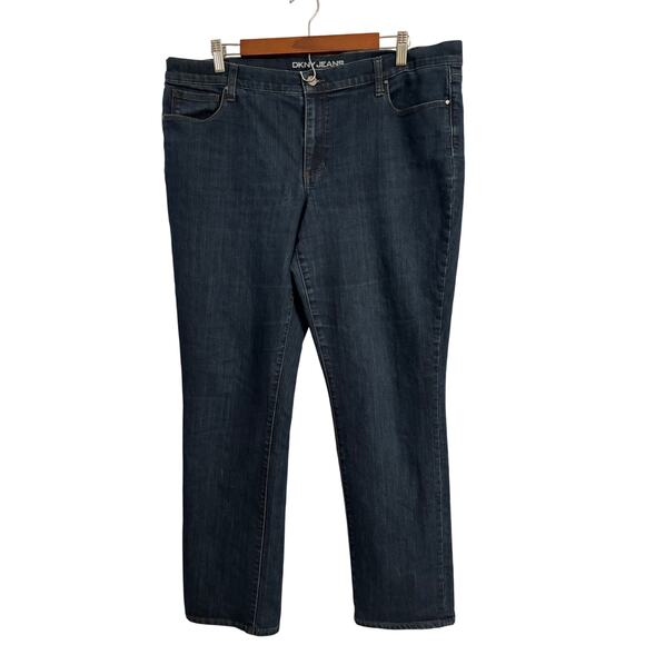 DKNY Women's 16 SOHO Skinny Stretch Denim Jeans Basic Classic Staple Timeless - Picture 1 of 10